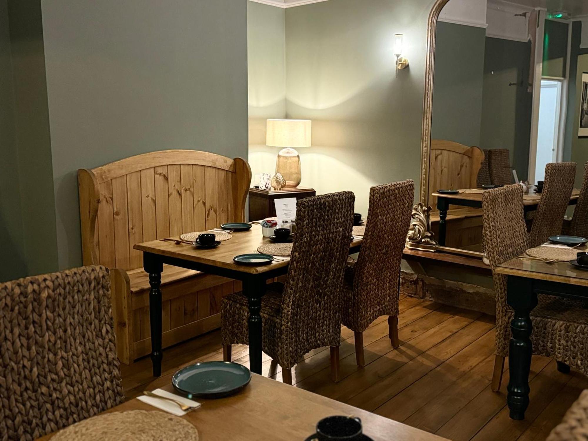 The Olivers Guest House Hereford Exterior photo